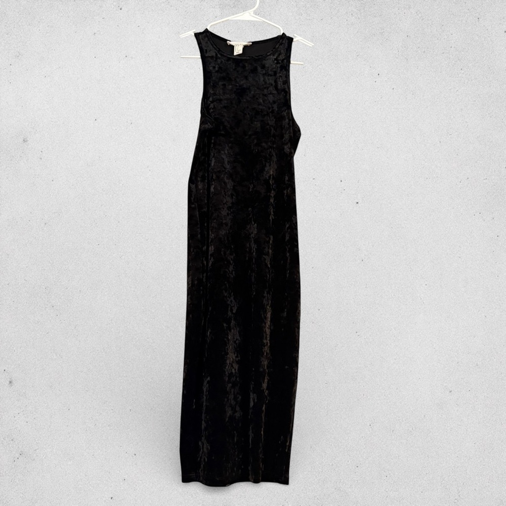 Forever 21 | elegant crushed velvet sleeveless midi black dress size: s